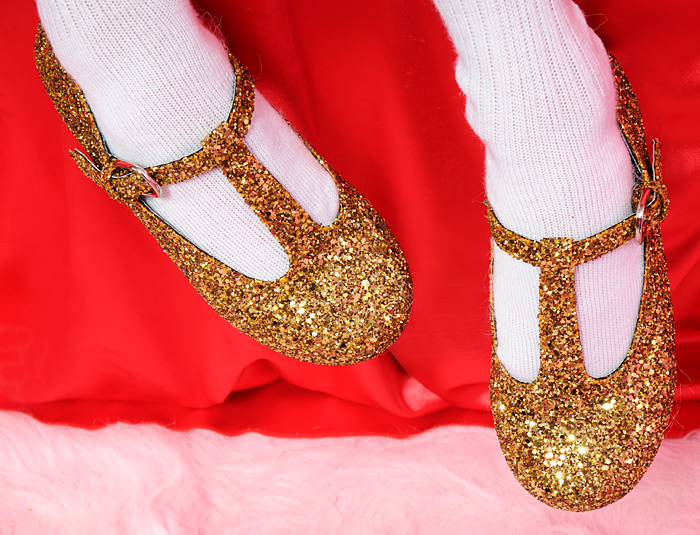 mary jane shoe sparkling gold 01